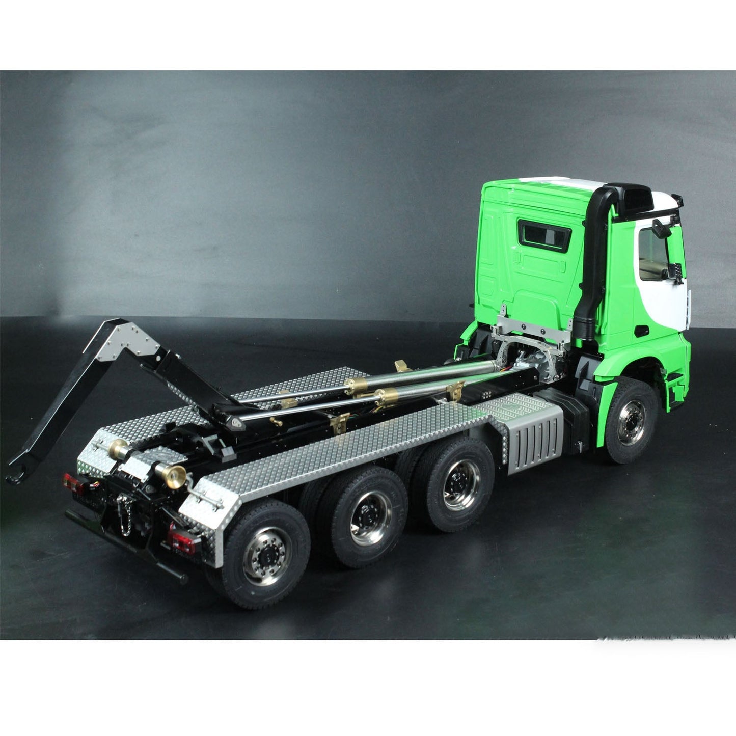 8x8 1/14 Metal Hydraulic RC Full Dump Truck Roll On Remote Controlled Tipper Car Hobby Model Sound Light Light System