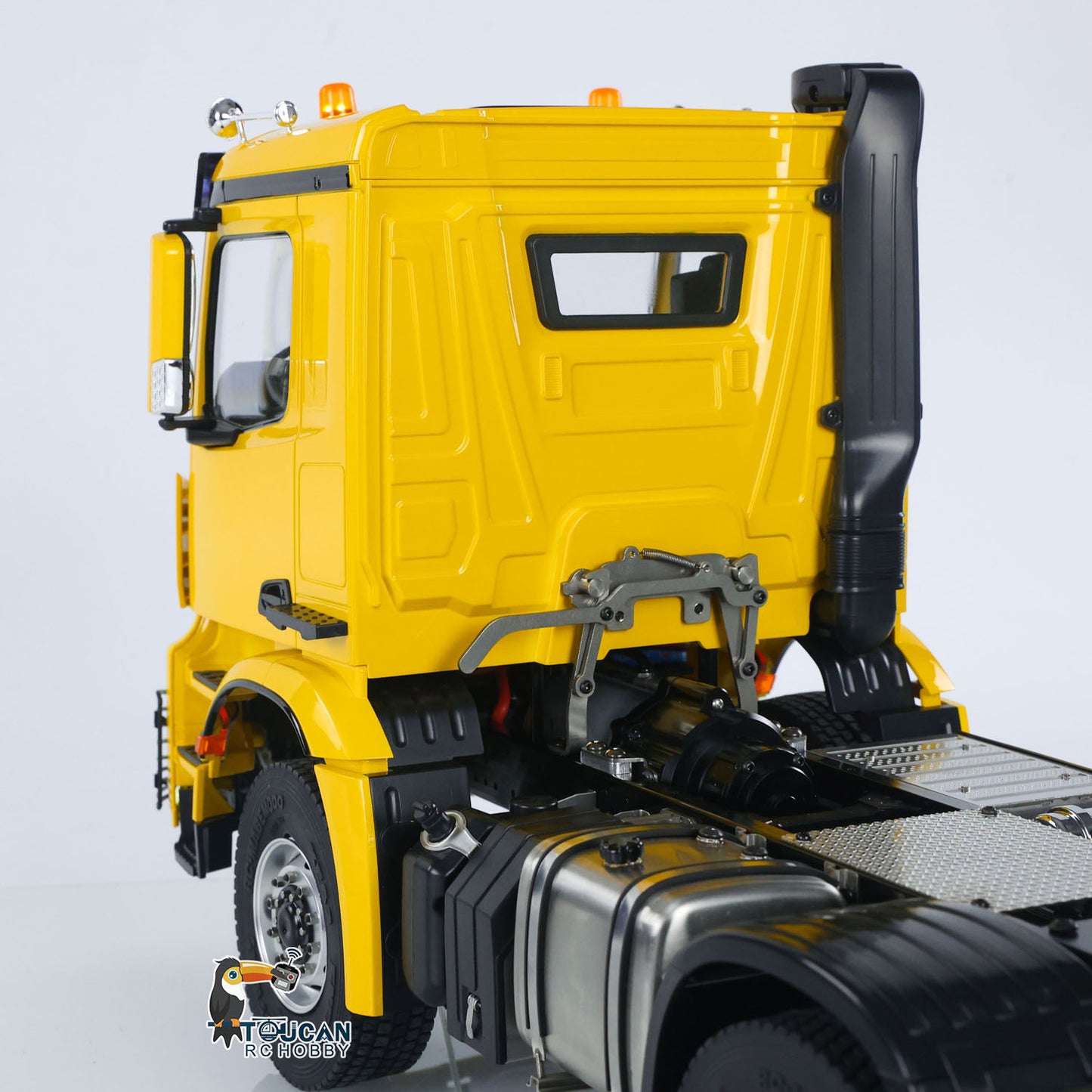6X6 1/14 Radio Controlled Lorry Car RC Tractor Truck Model Battery RTR NO Lock Differential Axles 2Speed for TAMIYA Semi Trailer