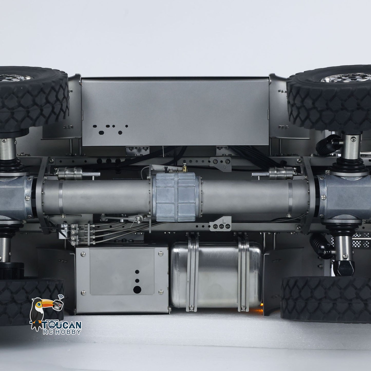 1:14 RC T815 Off-road Truck Crawler 3 Speed Transmission 8*8 Lights Sounds with 3-speed transmission