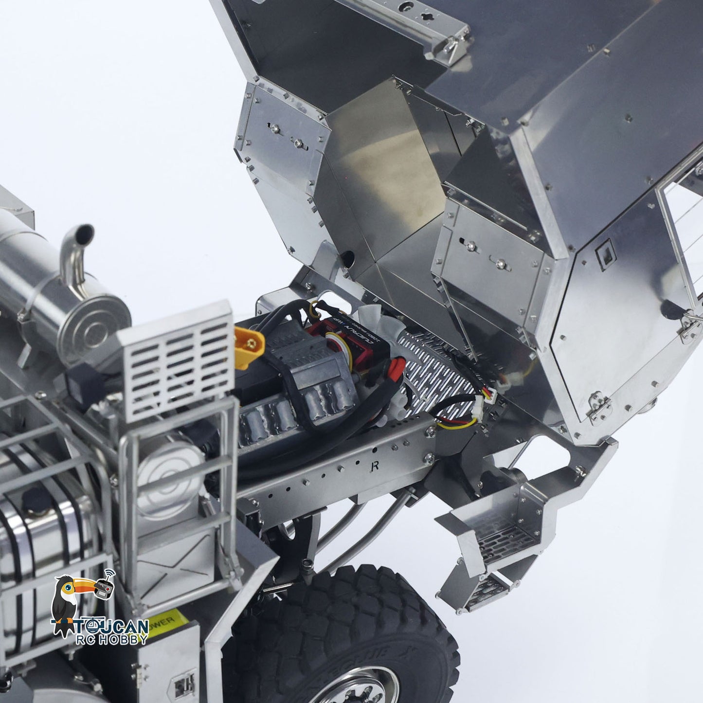 1:14 RC T815 Off-road Truck Crawler 3 Speed Transmission 8*8 Lights Sounds with 3-speed transmission