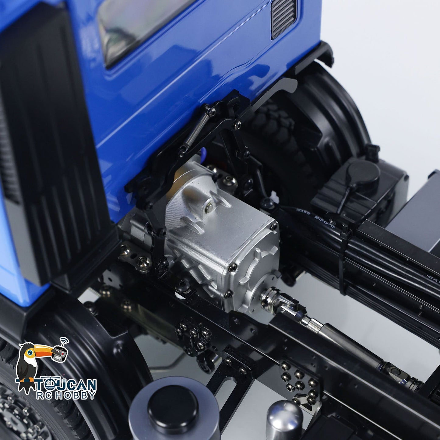 Metal 1/14 4x4 RC Hydraulic Dump Truck Customized Radio Control Tipper Car Simulation Model Assembled and Painted FlySky I6S Controller