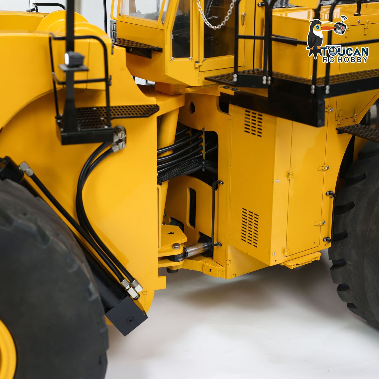 150KG! 1/14 RC Hydraulic Loader Heavy Duty L2350 Remote Control Construction Vehicles with Sound Light Smoke