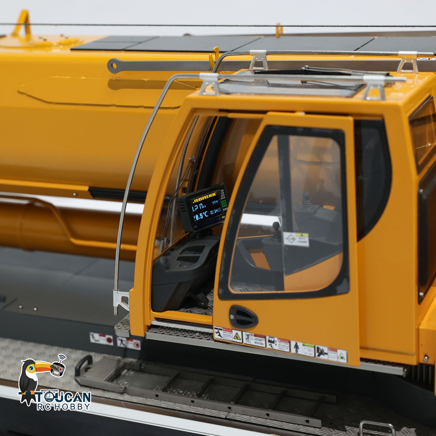 Pre-Order Eyewhale 1/14 6 Axles LTM1350 RC Hydraulic Mobile Cranes 5M Length Radio Controlled Heavy-duty Car PNP Hobby Model