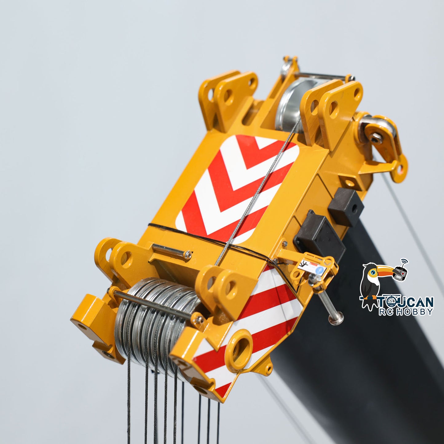 Pre-Order Eyewhale 1/14 6 Axles LTM1350 RC Hydraulic Mobile Cranes 5M Length Radio Controlled Heavy-duty Car PNP Hobby Model