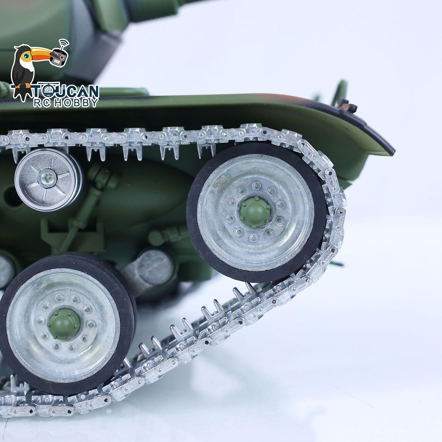 1/16 RC Tank M60A3 Remote Control Battle Tanks Camo Green Metal Wheels Tracks LED Light Sound Infrared Battle System Metal Wheel