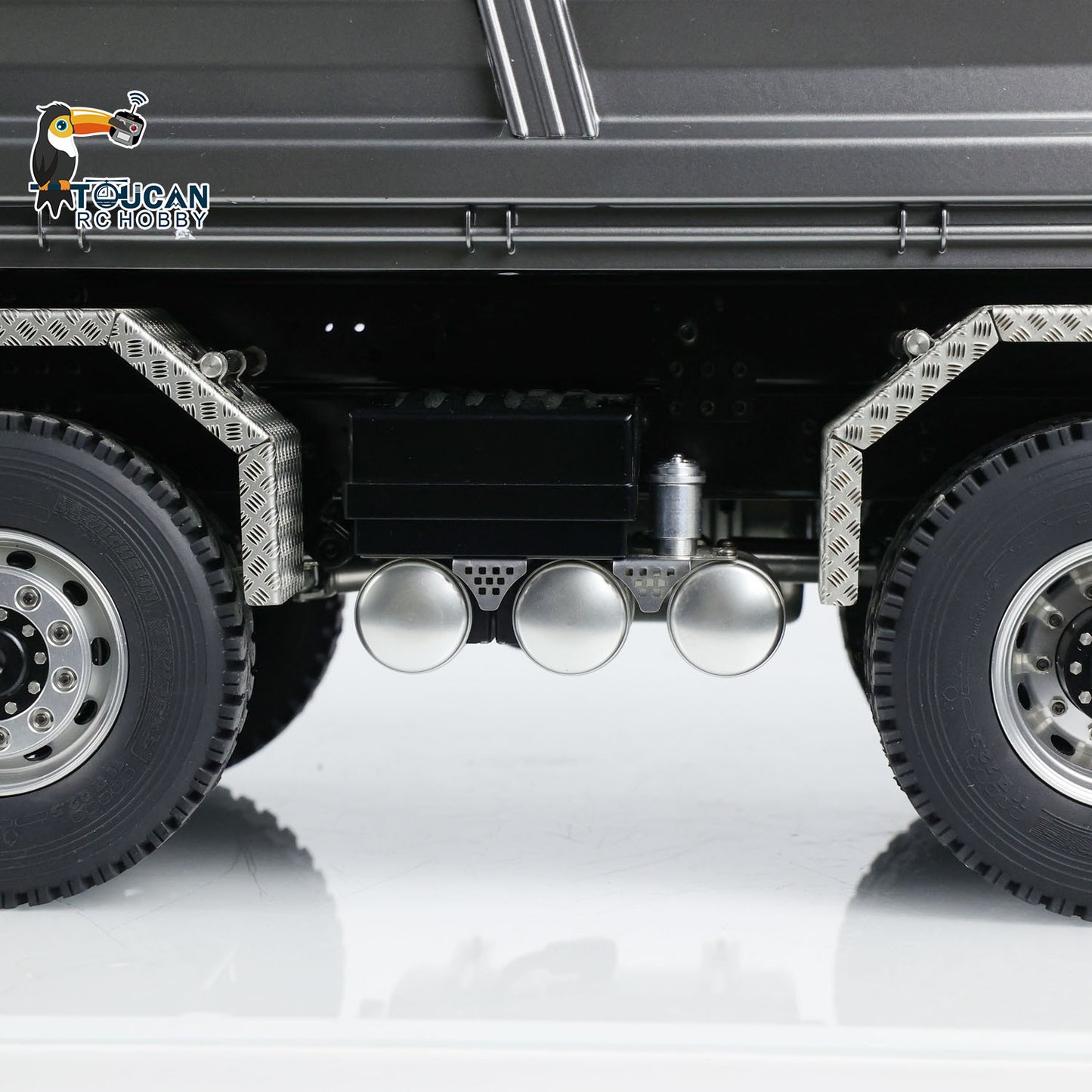 Radio Control 1:14 Hydraulic Tipper Metal Cabin Shell Differential Lock 8x8 Chassis 2Speed RC Dump Truck Sound Light