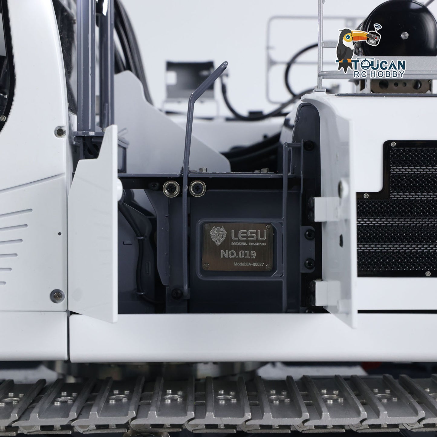 LESU 1/14 RC Heavy Full Hydraulic Excavator LR960 RTR Demolition Digger Model XE Radio