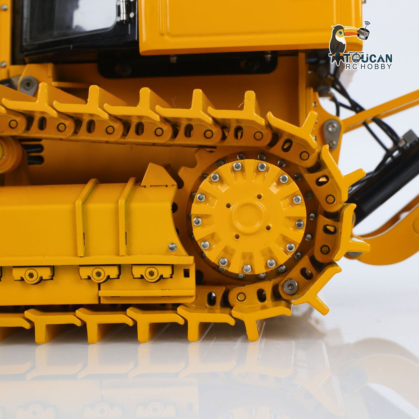 New Arrival Metal 1/12 RC Hydraulic Bulldozer D3 Remote Control Engineering Vehicles 4CH Valve Construction Car Light Sound Flysky ST8 Radio