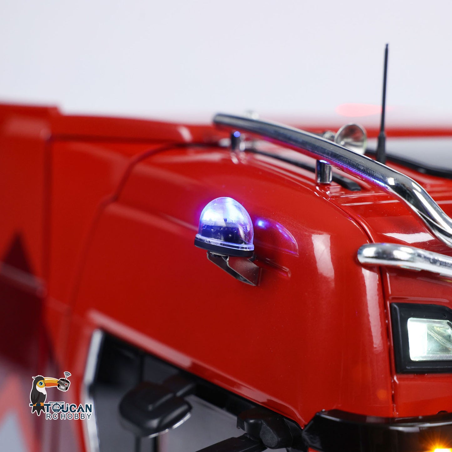 1/14 RC Tractor Truck 770S 8x8 Metal Chassis Remote Control Lorry Lock Differential 3Speed Cab Suspension Smoking ST8 Battery