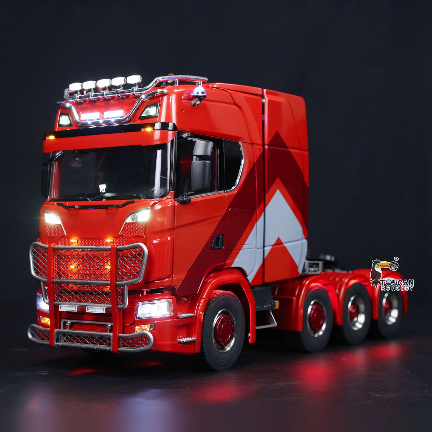 1/14 RC Tractor Truck 770S 8x8 Metal Chassis Remote Control Lorry Lock Differential 3Speed Cab Suspension Smoking ST8 Battery