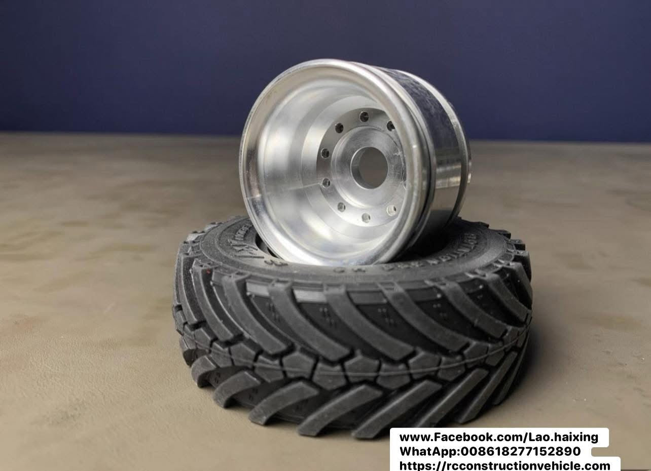 Free shipping Wheel Metal Hub Rubber Tire for 1/14 RC Hydraulic Radio Control Dump Truck Model Car DIY