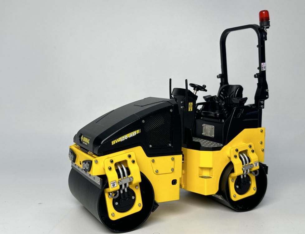 1/14 Metal RC Electric Road Roller BOM BW120AD RTR Remote Control Construction Vehicle Model Flysky ST8 Radio Battery Light System