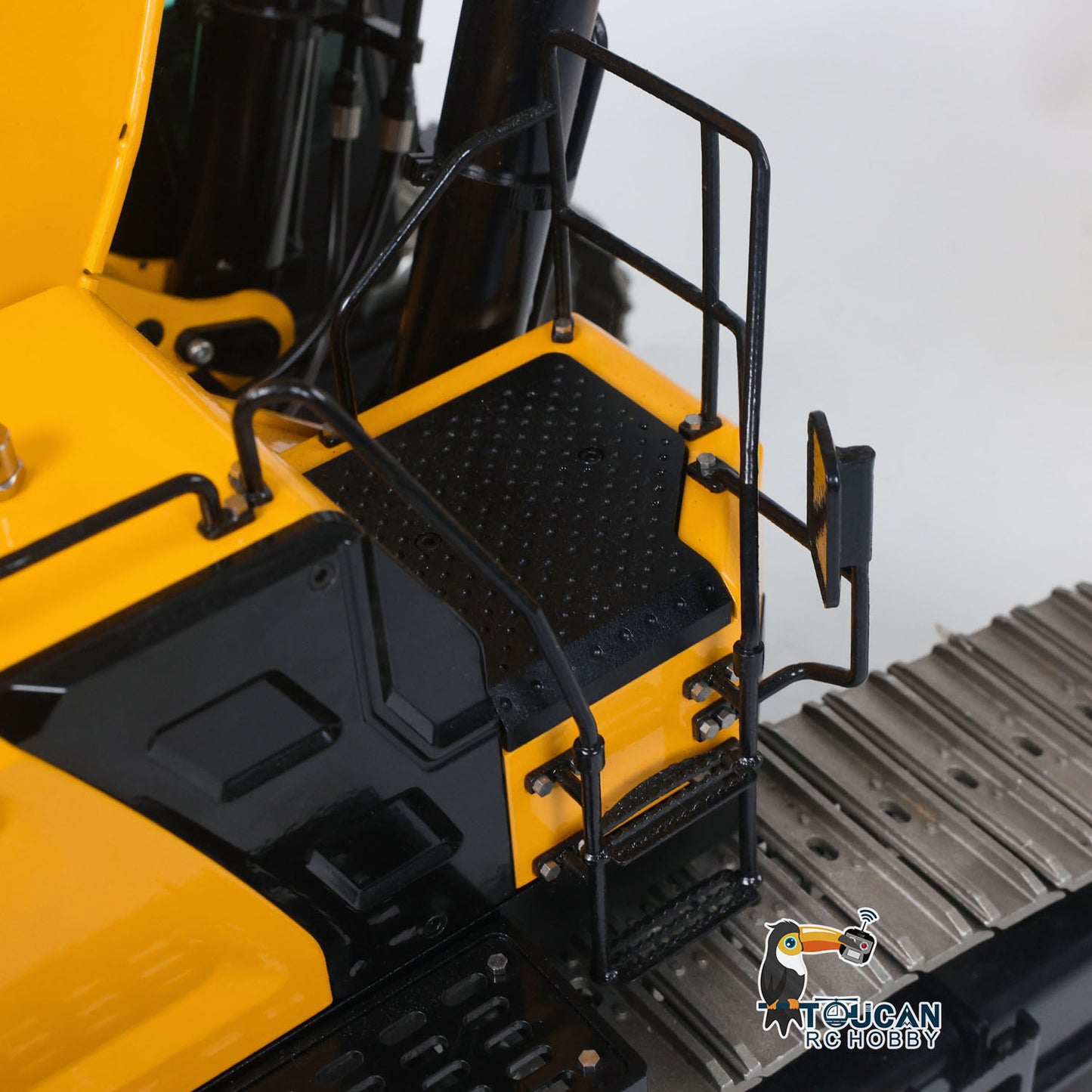 Metal RC Excavator with Manual Quick Release Bucket Coupler