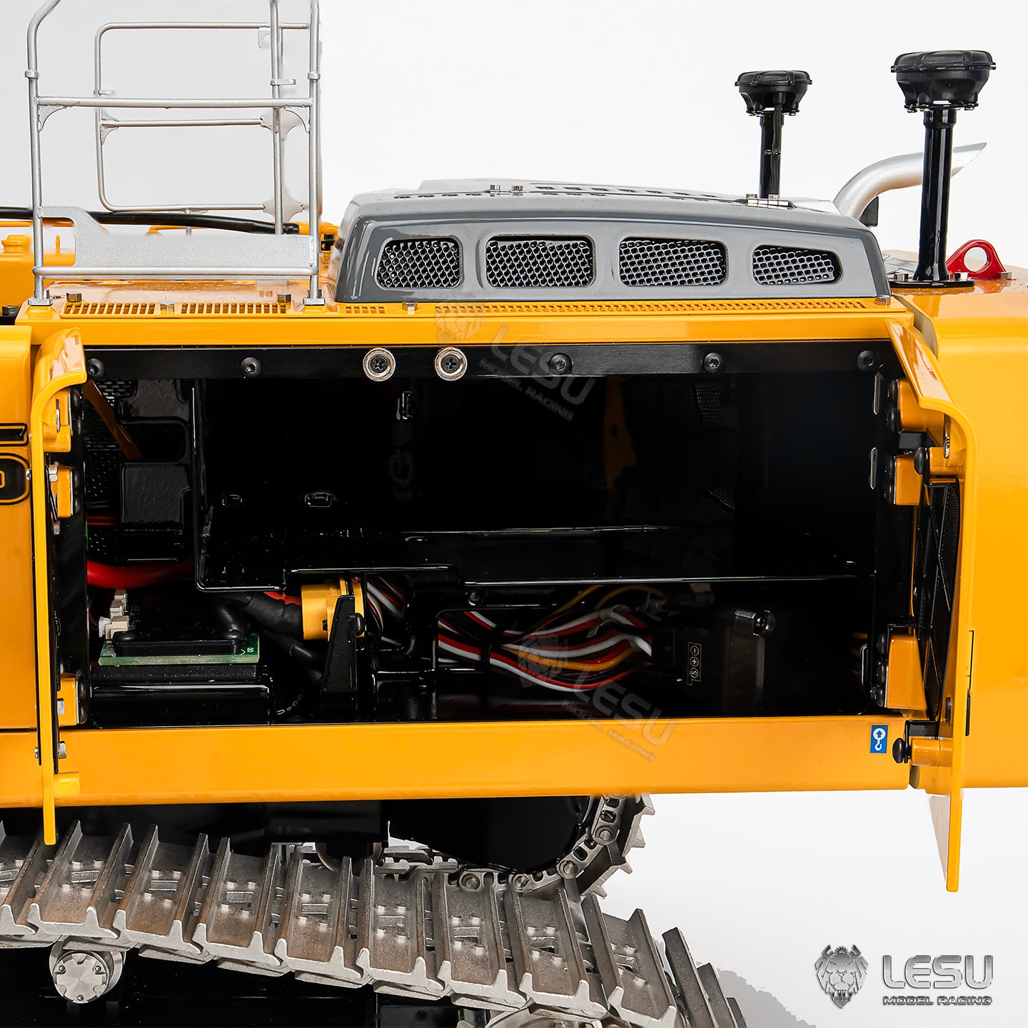 LESU 1/14 RC Hydraulic Excavator LR956 Metal 3 Arms Remote Control Digger Model 4+3CH Valve Dual Pumps Light Flysky PL18EV LITE