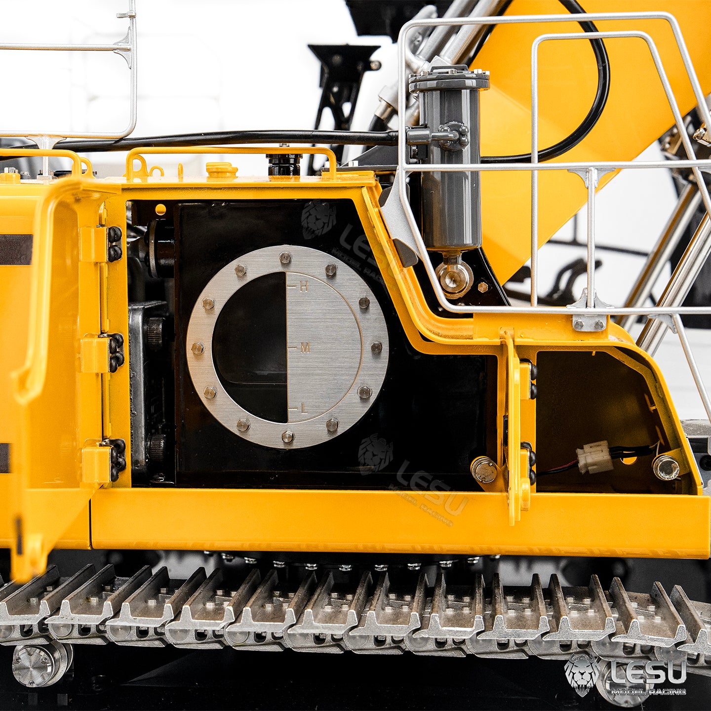 LESU 1/14 RC Hydraulic Excavator LR956 Metal 3 Arms Remote Control Digger Model 4+3CH Valve Dual Pumps Light Flysky PL18EV LITE