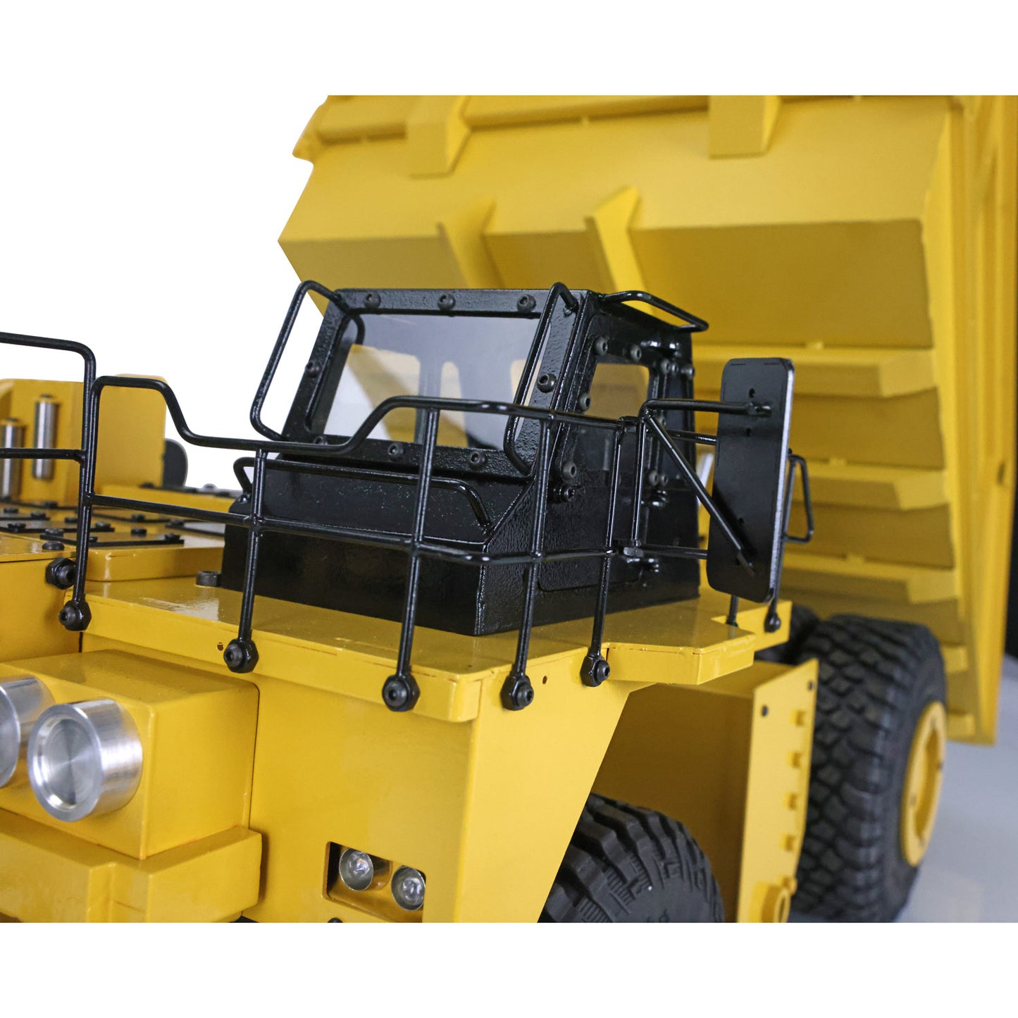 1/20 793D Metal Hydraulic RC Mine Truck Remote Controlled Heavy-duty Dumper Model Car I6X Radio Lights 61*38*30cm