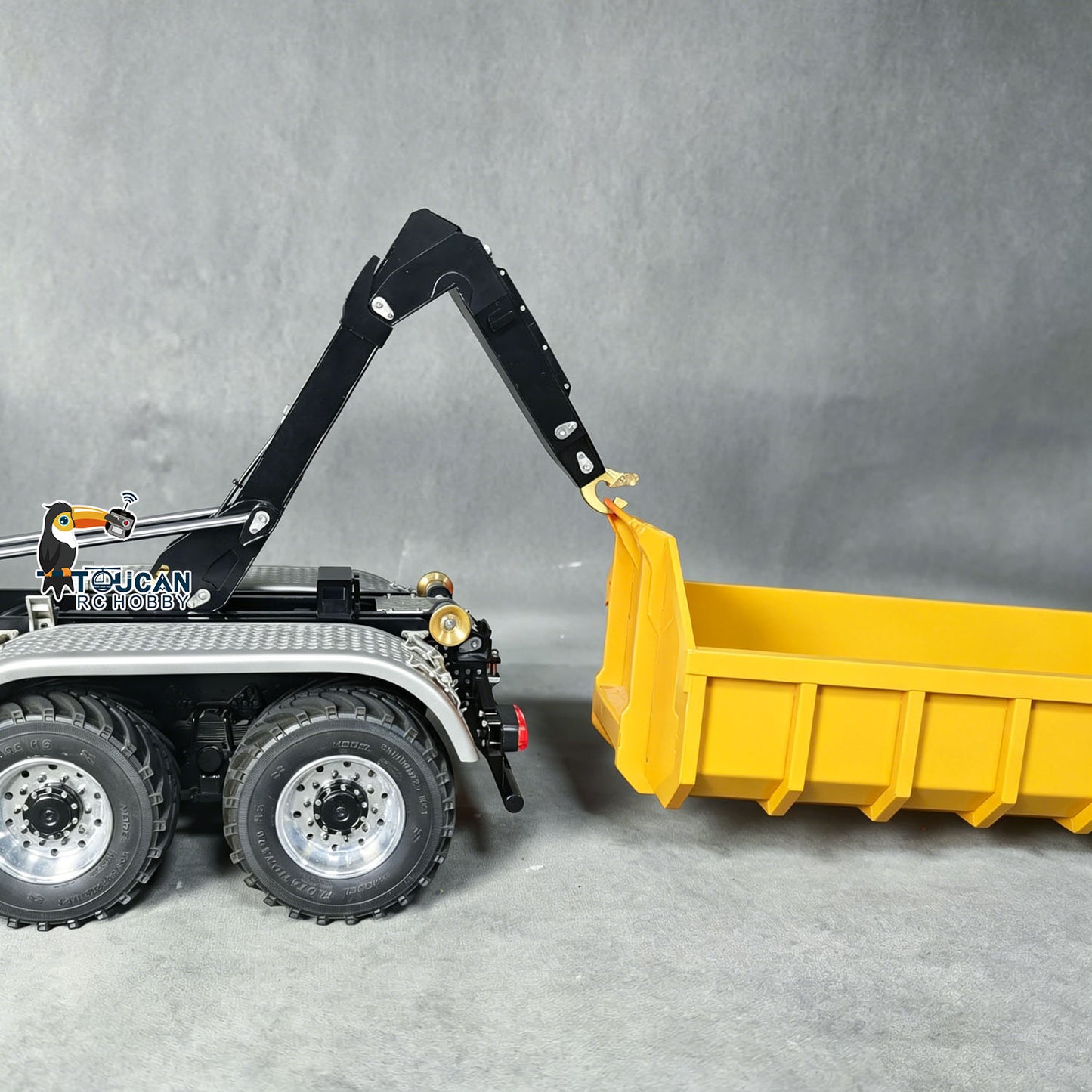1/14 Remote Control Hydraulic Roll On Off Dumper 3 Valves 8*8 RC Full Tipper 3Speed Gearbox Light Sound System No Battery