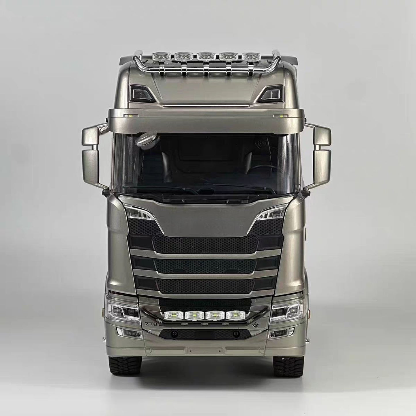 1/14 Remote Control Tractor Truck 770S Differential Locks 2Speed Gearbox 4WD RC Lorry Car for TAMIYA Trailer Lights Sounds