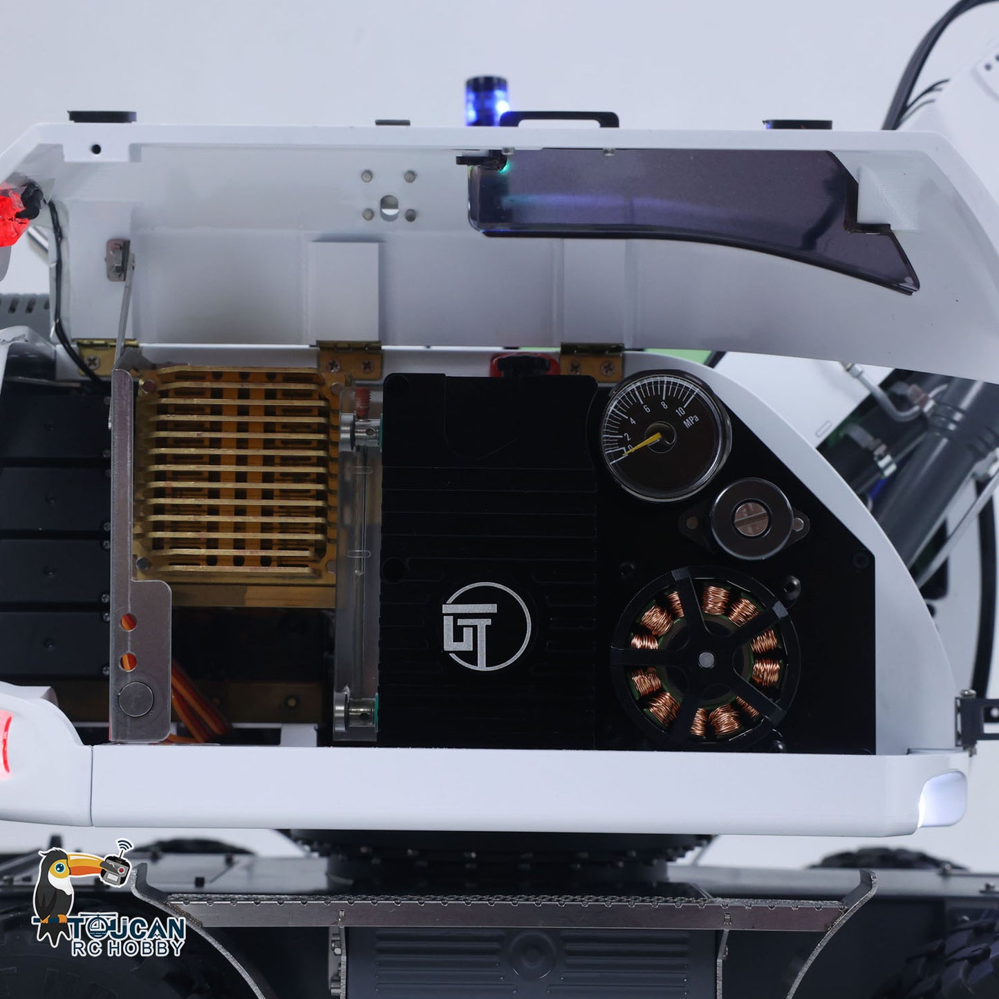 1/14 Remote Control Hydraulic Wheeled Excavator 7-ways Valve RC Digger 2WD/4WD Engineering Vehicle RTR Axle Lock PL18EV Lite