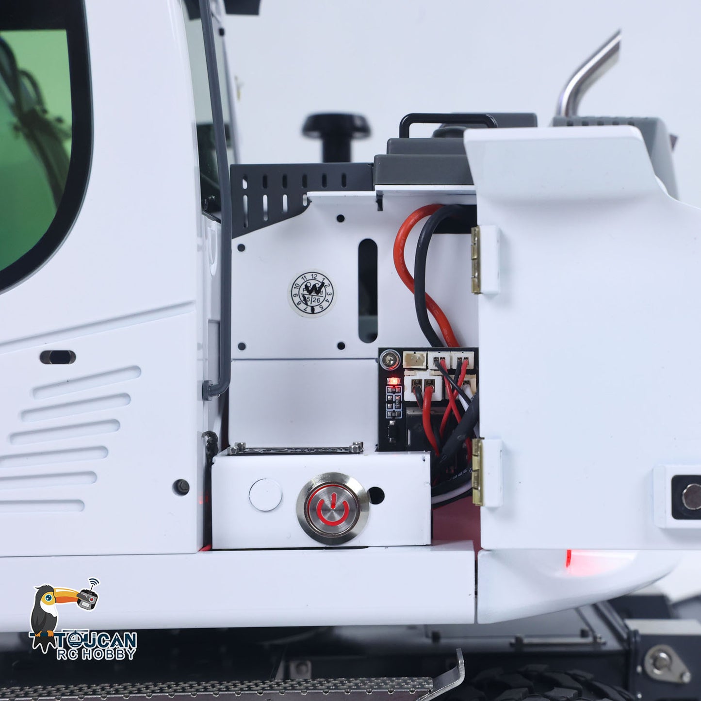 1/14 Remote Control Hydraulic Wheeled Excavator 7-ways Valve RC Digger 2WD/4WD Engineering Vehicle RTR Axle Lock PL18EV Lite