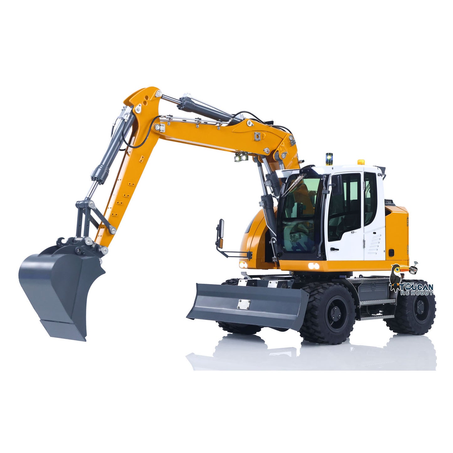 1/14 Remote Control Hydraulic Wheeled Excavator 7-ways Valve RC Digger 2WD/4WD Engineering Vehicle RTR Axle Lock PL18EV Lite