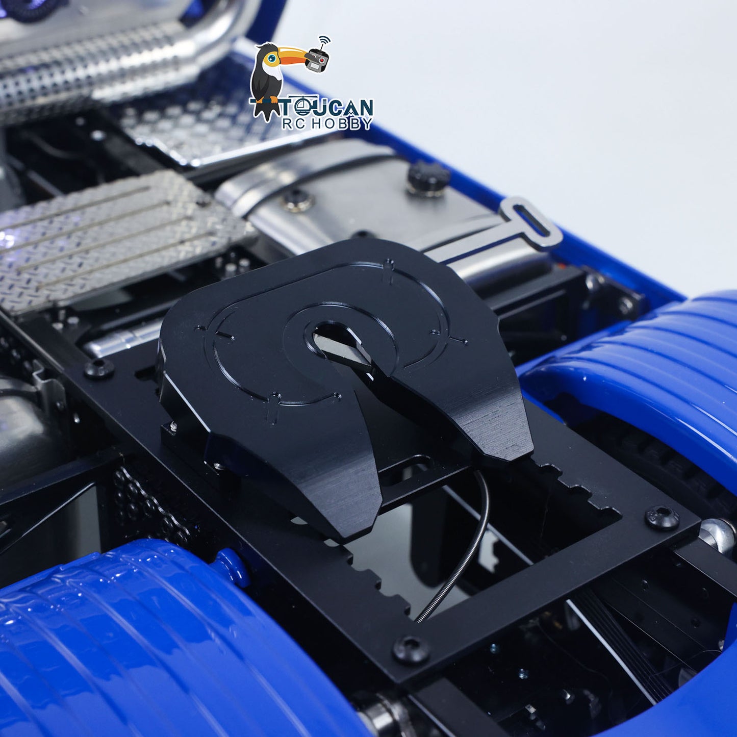 MD MODEL 770S 4X4 Metal Chassis 1/14 RC Tractor Truck Radio Control Lorry Car 2Speed Gearbox Flowing Water Light Cab Suspension