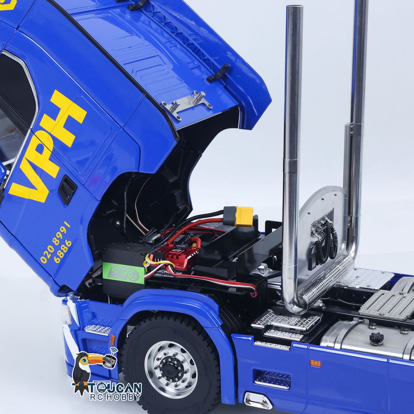 MD MODEL 770S 4X4 Metal Chassis 1/14 RC Tractor Truck Radio Control Lorry Car 2Speed Gearbox Flowing Water Light Cab Suspension