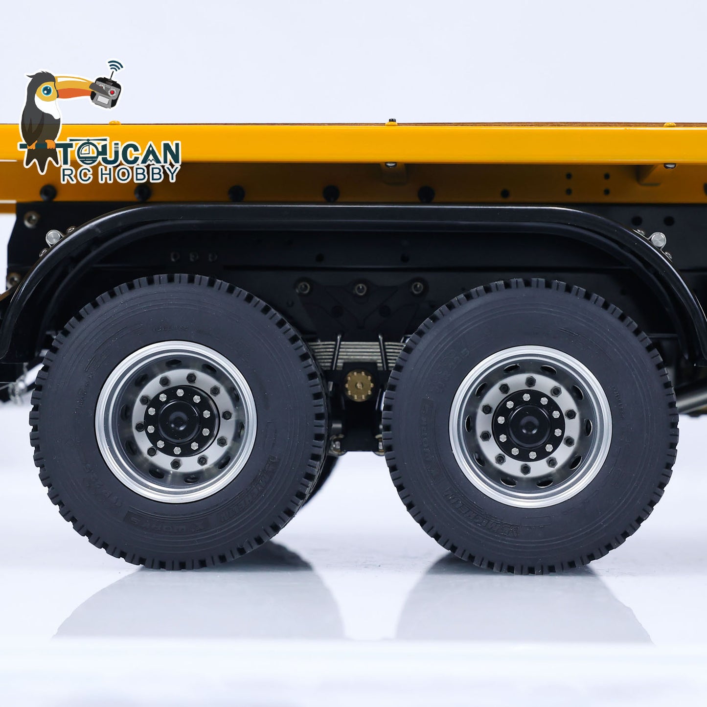 1/14 8X8 RC Hydraulic Wrecker Truck 2Speed Remote Control Road Rescue Vehicle CNC Axle Differential Locks Light System Battery