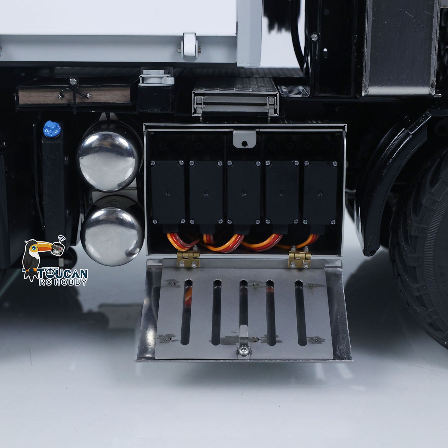 4151 AK Metal 1/14 RC Tractor Truck with Hydraulic Crane Fly Jib Arm Bucket 6*6 Remote Control Farm Car 3Speed Model Lorry Sound