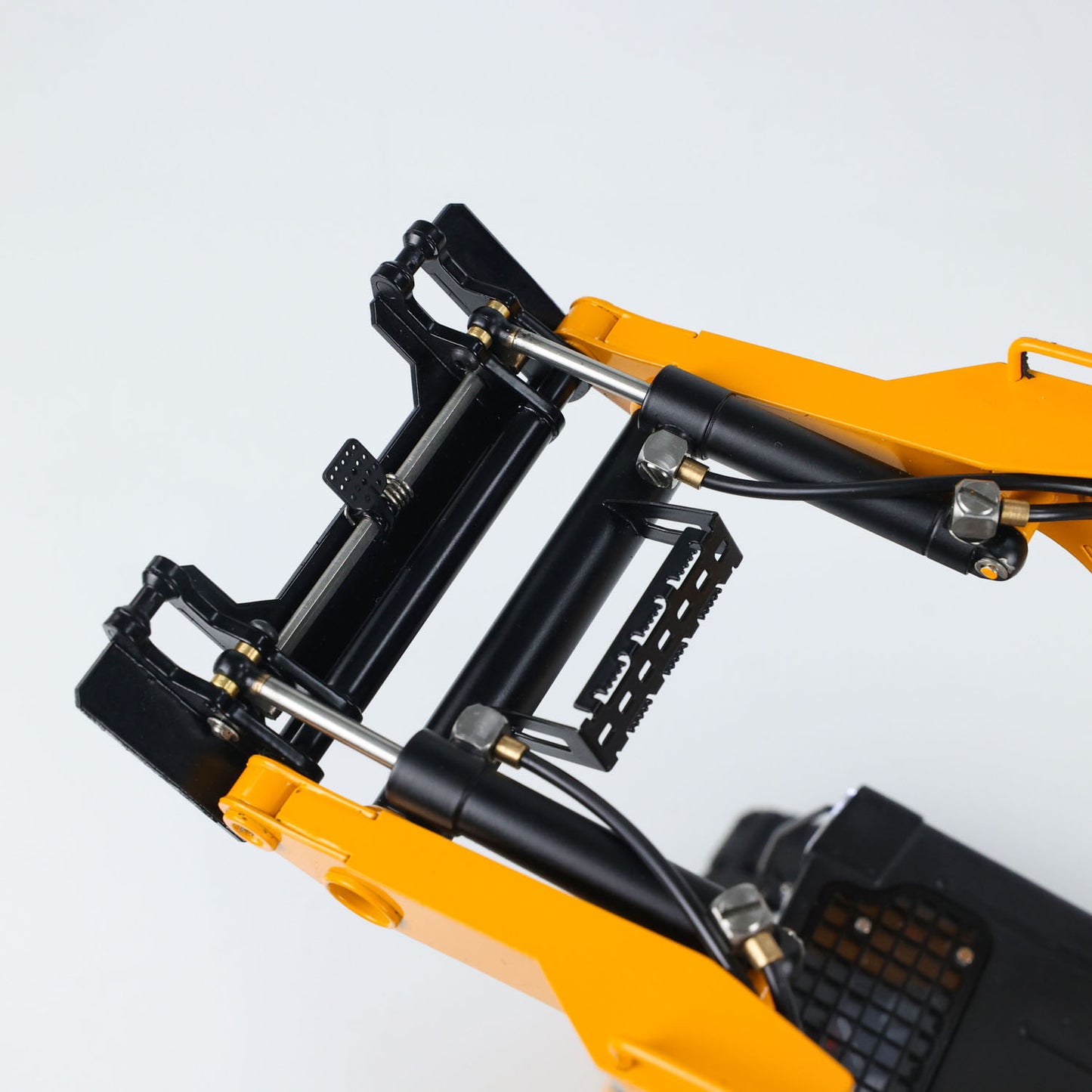 Fast Shipping 1/14 SM770 Hydraulic RC Loader Skid-Steer RTR Remote Control Tracked Car Model