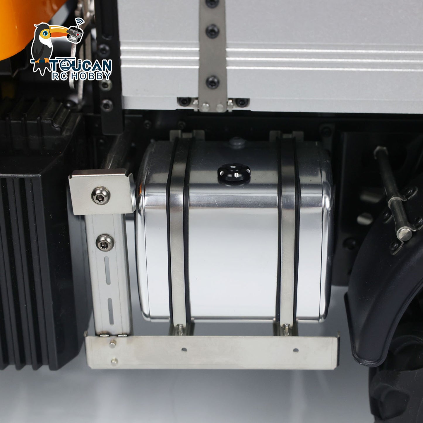 4X4 1/10 UNI U423 RC Off-road Vehicle Winch RTR Remote Control Rock Crawler Car Metal Bucket Brushed Motor ESC Differential Lock