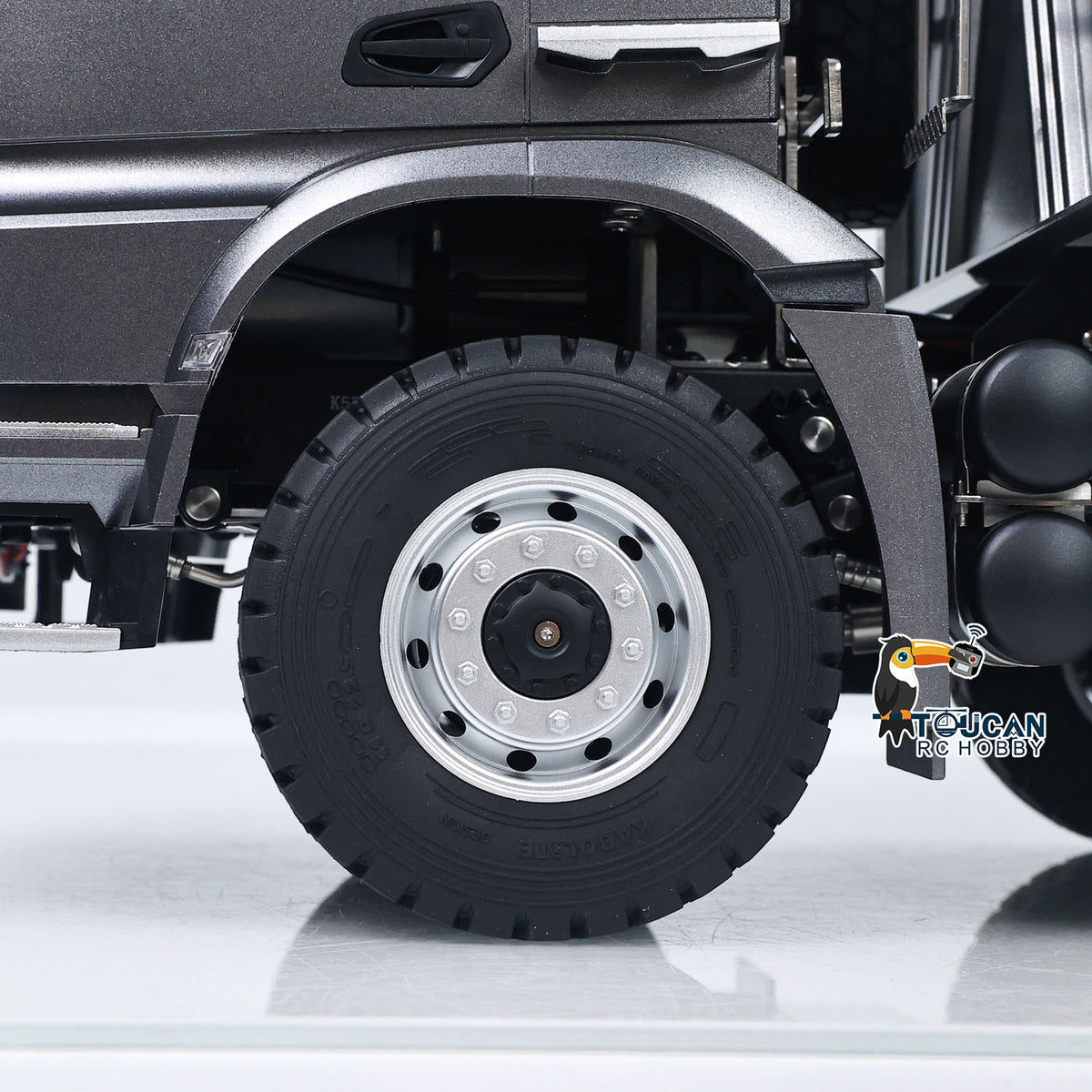 Fast Free Shipping for EU Kabolite 8X8 1/14 RC Dump Truck K5703 Electric Lifting Remote Control Tipper RTR Model 2Speed Gearbox Lights Sound System