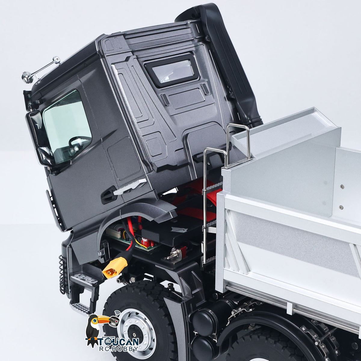 Fast Free Shipping for EU Kabolite 8X8 1/14 RC Dump Truck K5703 Electric Lifting Remote Control Tipper RTR Model 2Speed Gearbox Lights Sound System