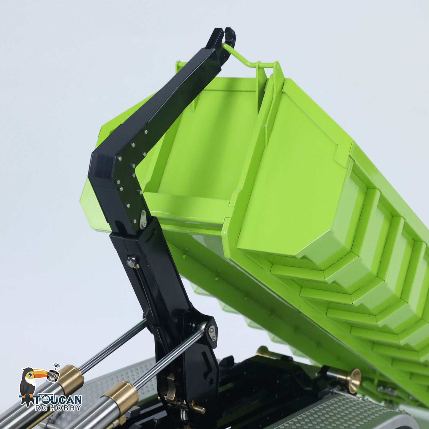 1:14 Metal 8*8 Hydraulic RC Dumper Tipper Radio Controlled Full Dump Truck Car with Standard Bucket 3-speed Transmission