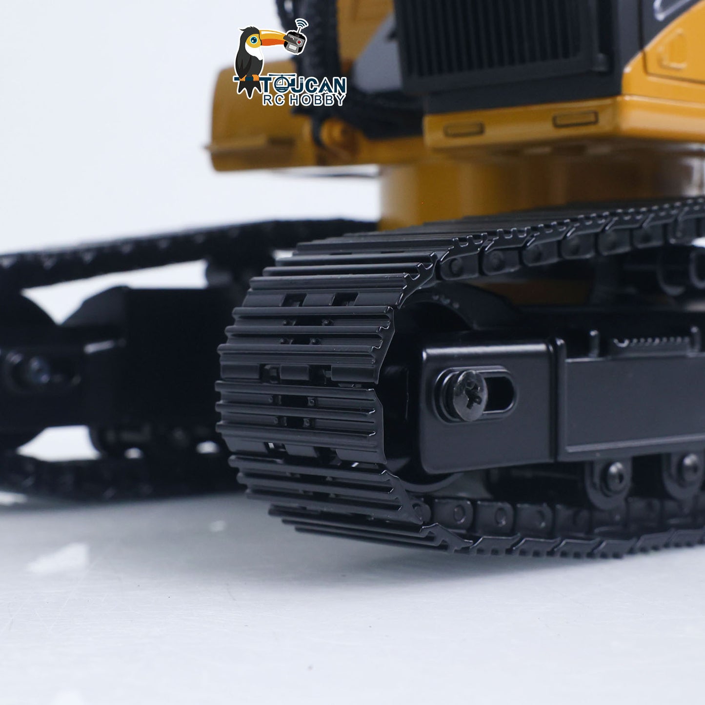 US STOCK HUINA New Upgrade 580 1/14 Metal Excavator Model Engineering Vehicle Electric Ball Grabber 360 Rotating Shear Claw Sound Lights