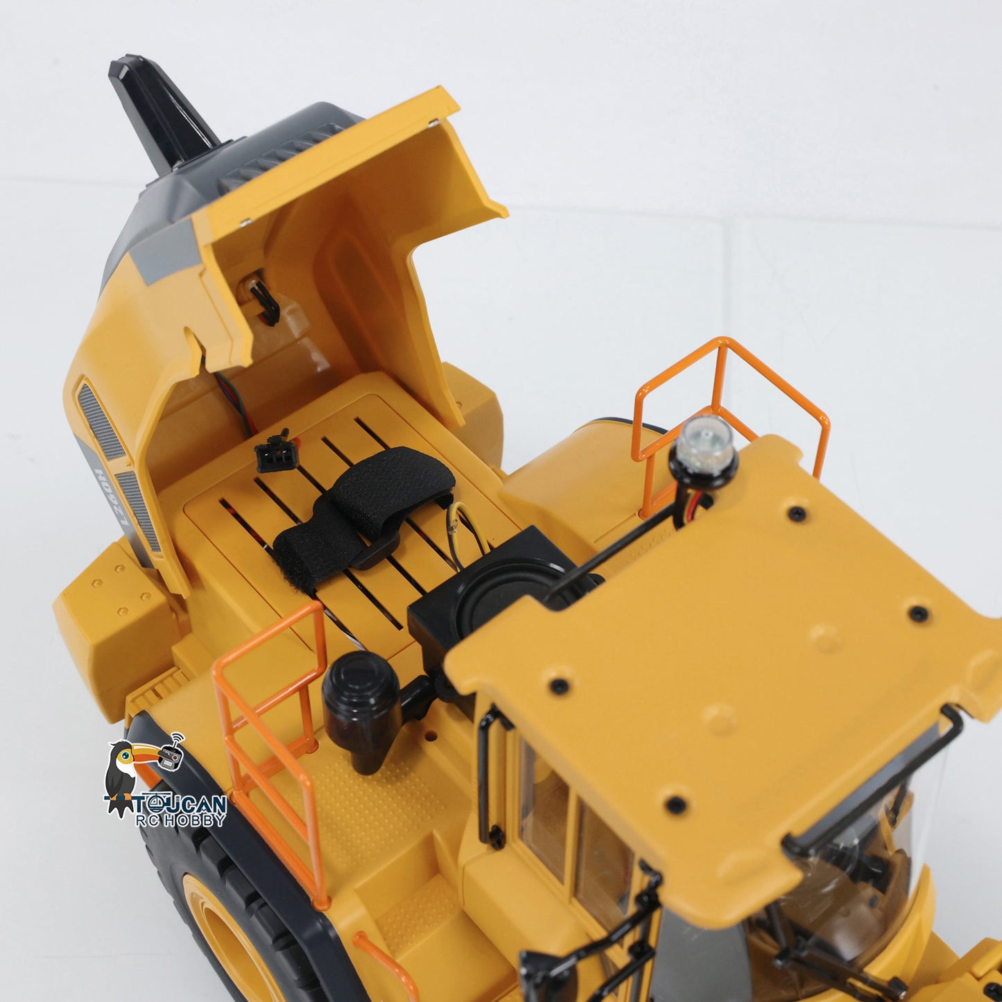 US STOCK L260H Loader 1/16 Double Eagle E592 RC Loader Remote Control Car Light Sound