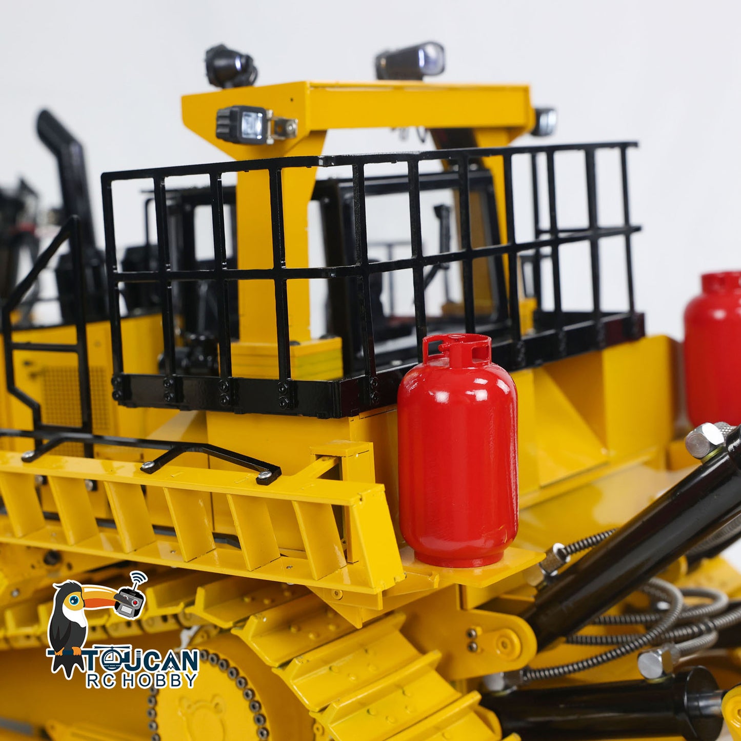 1/14 RC Hydraulic Metal Dozer D11T Paladin PL18EV Remote Control Bulldozer Model