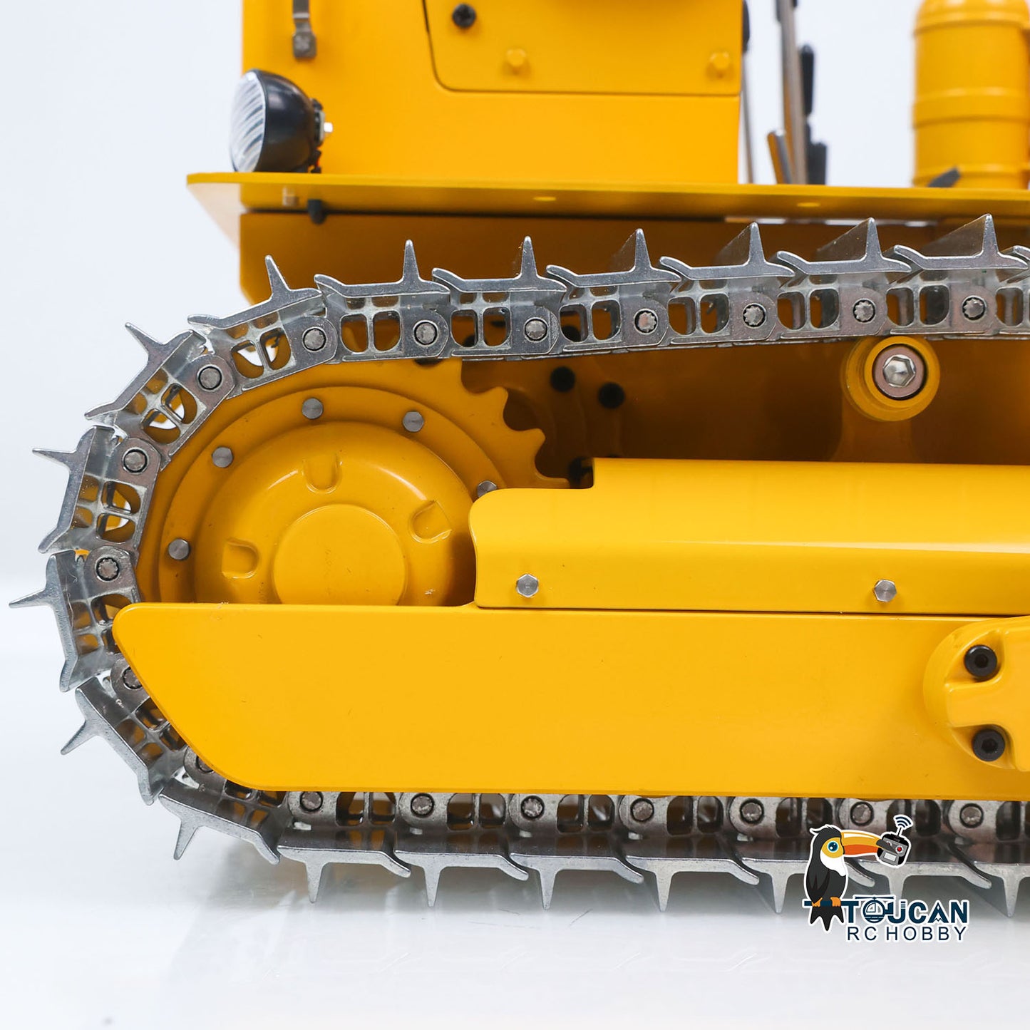 Metal 1/14 RC Hydraulic Bulldozer D7 Remote Control Dozer Model Engineering Vehicle Flysky Radio Light Sound System Battery