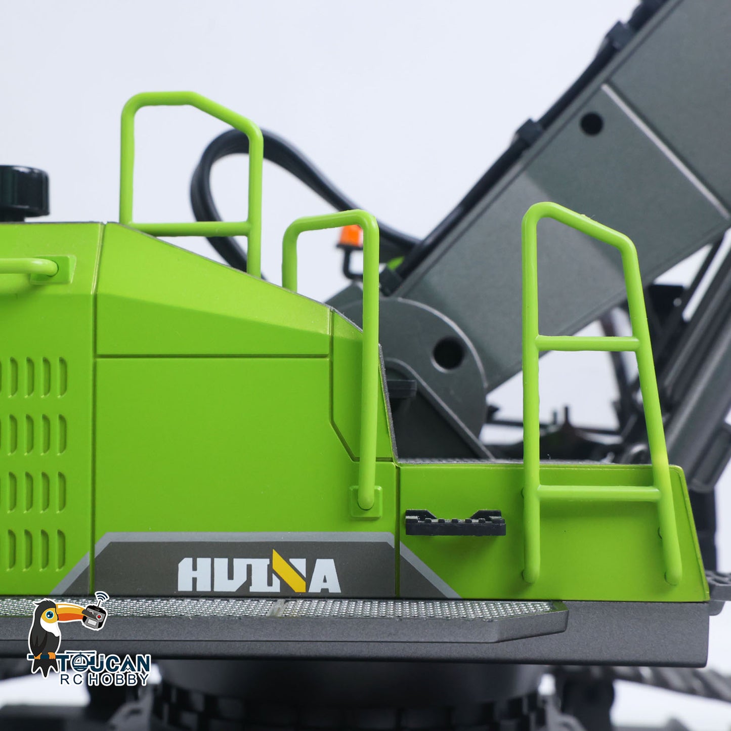 US STOCK HUINA 1/14 593 Toys Model RC Excavator Car Gift Battery 2.4G Remote Control Digger