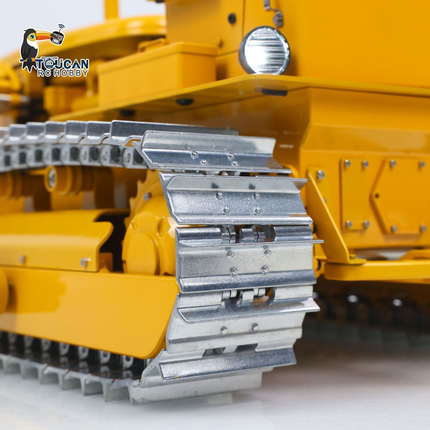 Metal 1/14 RC Hydraulic Bulldozer D7 Remote Control Dozer Model Engineering Vehicle Flysky Radio Light Sound System Battery