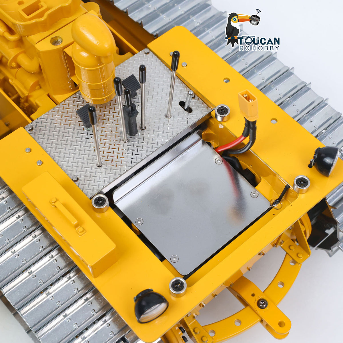 Fast Free Shipping Metal 1/14 RC Hydraulic Bulldozer D7 Remote Control Dozer Model Engineering Vehicle Flysky Radio Light Sound System Battery