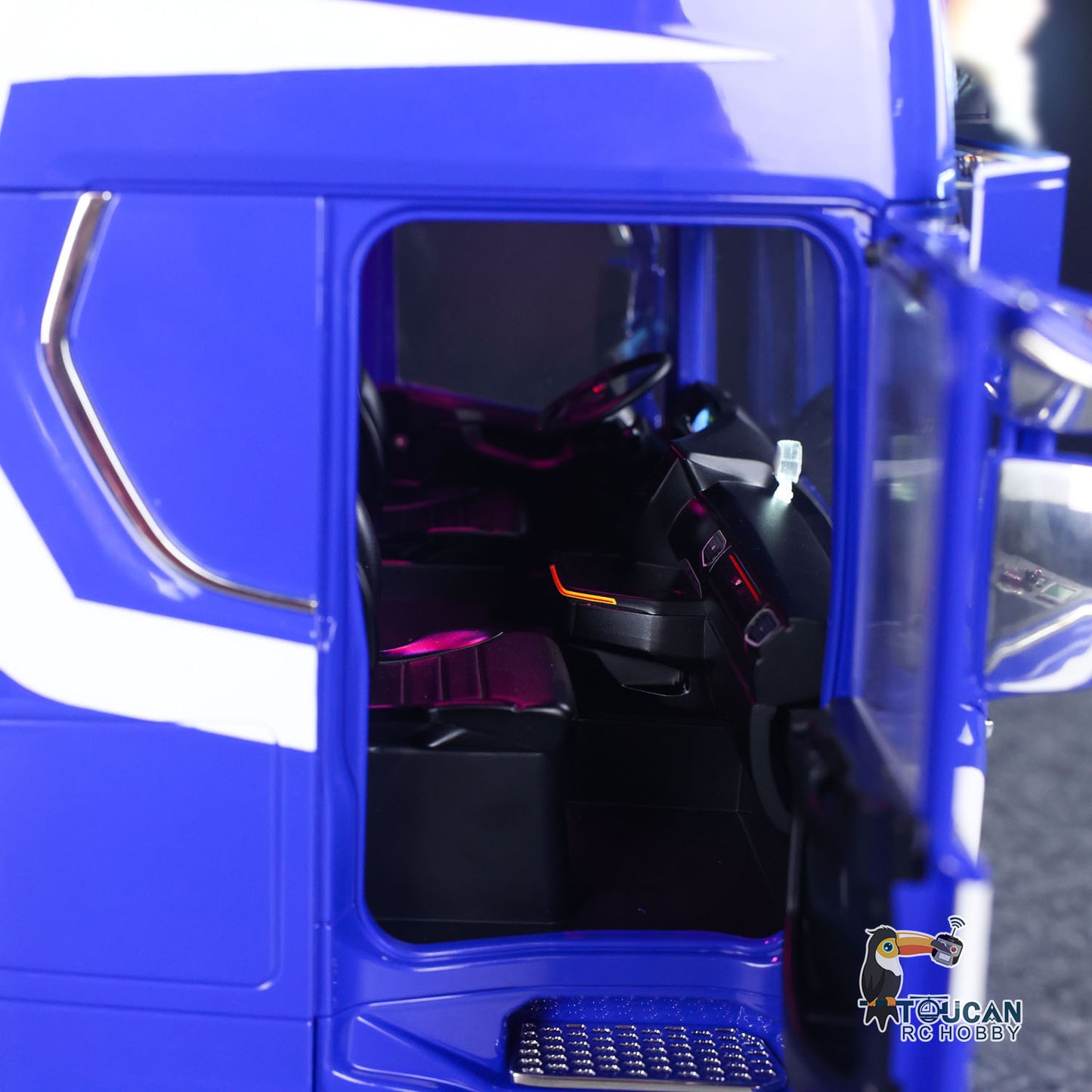 TOUCAN 770S 1/14 RC Tractor Truck 6X6 Metal Chassis Axle Locks RTR 3Speed Lorry Car Smoke Sound Light Unit Cabin Suspension ST8