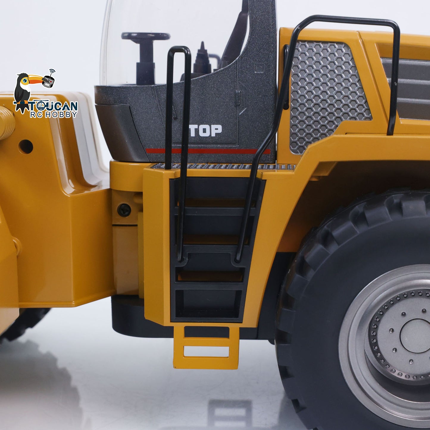 US STOCK 1/14 HUINA Toys 2.4G Radio Controlled Loader 1583 Electric Lifting System Lights Sound RC Construction Vehicles Assembled