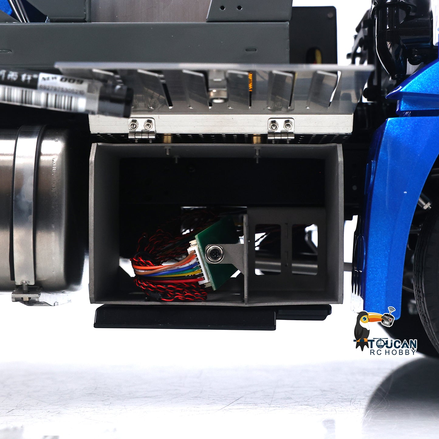 3Speed LESU Skip Loader 3363 Metal 4X4 Chassis 1/14 RC Hydraulic Swing Arm Garbage Dump Truck Light Sound Hub Reduction Axle