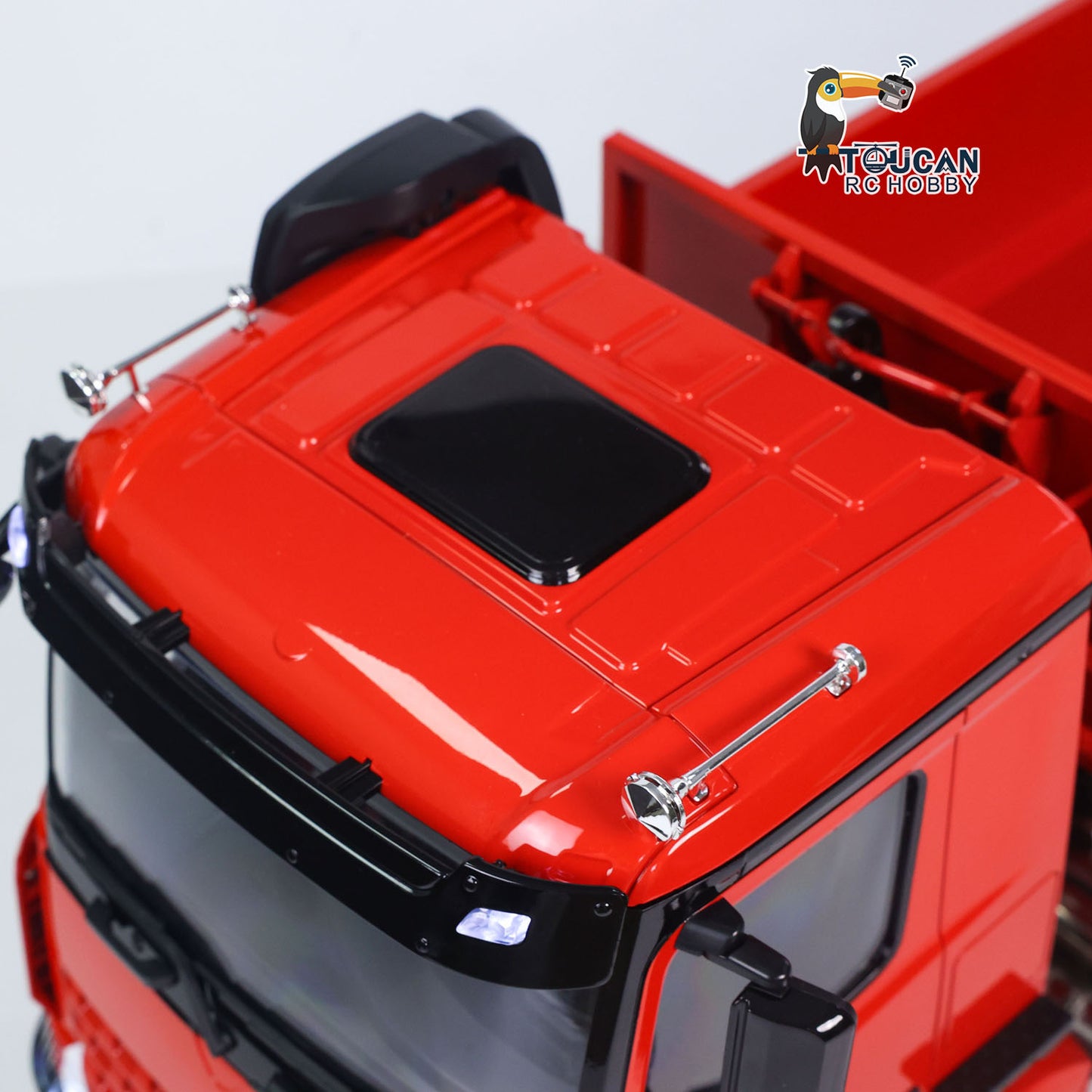 1/14 8x8 RC Hydraulic Roll On Full Dump Truck Remote Control Dumper Car with U-shaped Short Bucket ESC Servo Motor