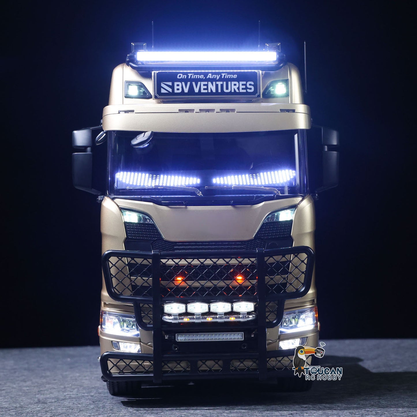 TOUCAN 1/14 Remote Control Tractor Truck 4X2 TAMIYA Chassis 56379 3Speed Gearbox Flowing Water Light Smoke Unit ST8 Radio RTR