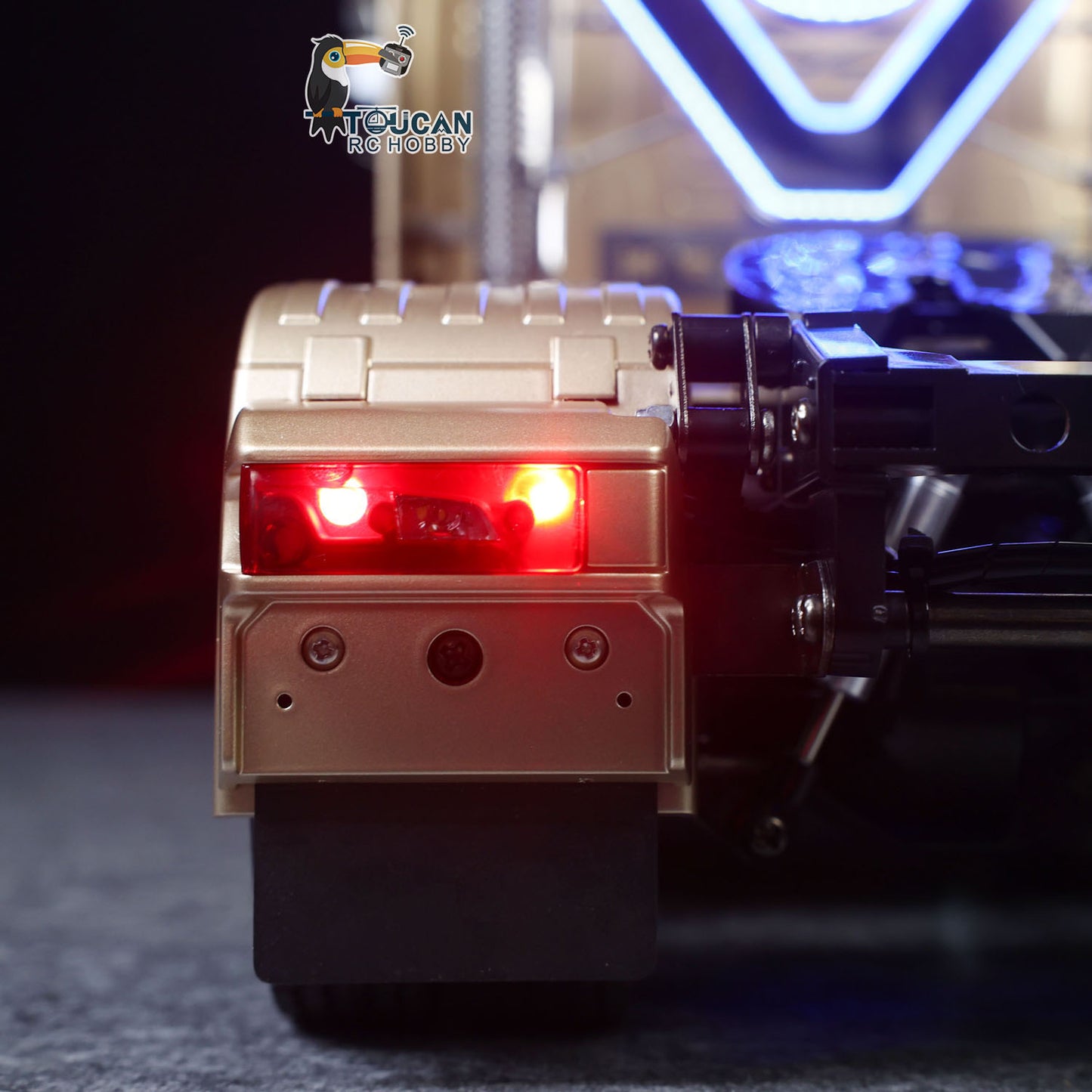 TOUCAN 1/14 Remote Control Tractor Truck 4X2 TAMIYA Chassis 56379 3Speed Gearbox Flowing Water Light Smoke Unit ST8 Radio RTR