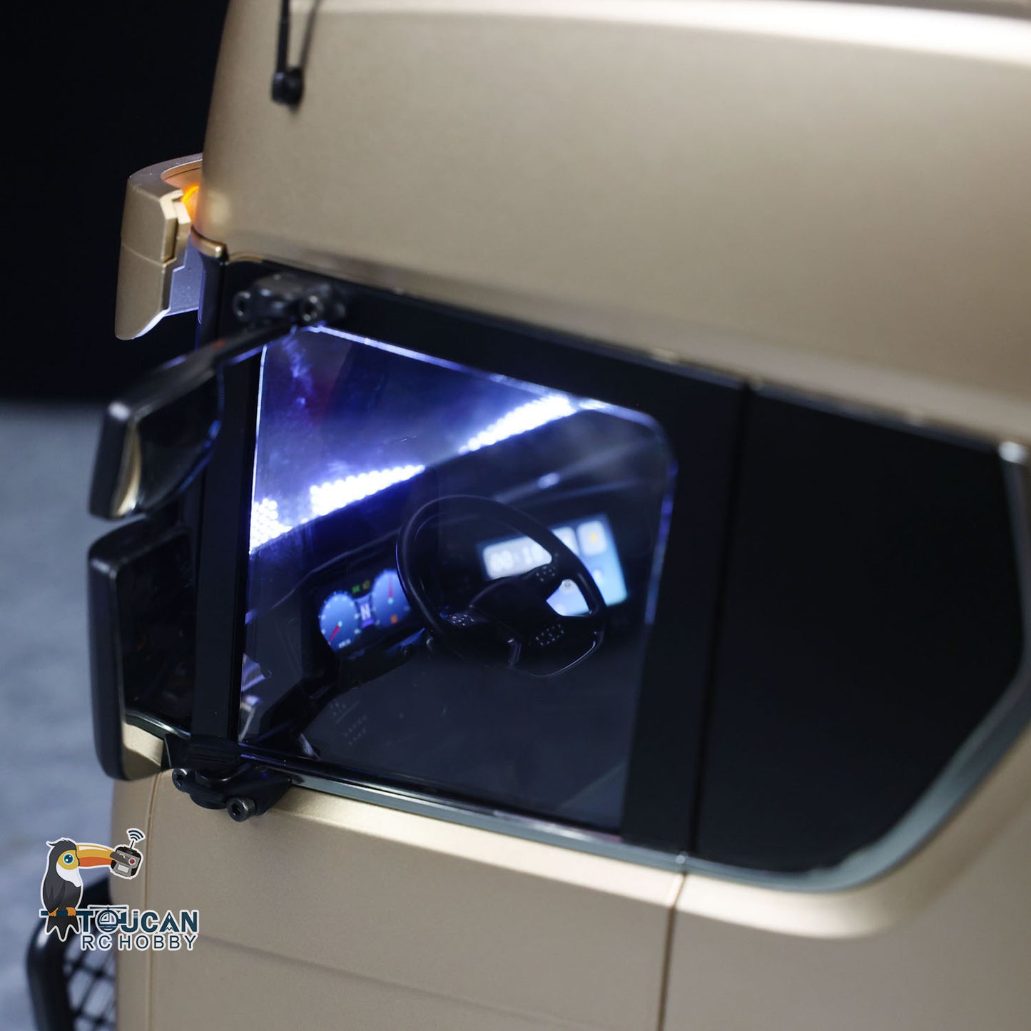 TOUCAN 1/14 Remote Control Tractor Truck 4X2 TAMIYA Chassis 56379 3Speed Gearbox Flowing Water Light Smoke Unit ST8 Radio RTR