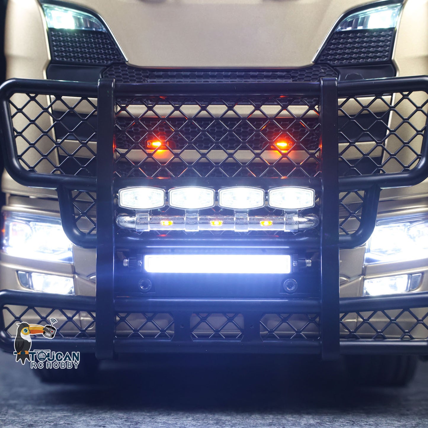 TOUCAN 1/14 Remote Control Tractor Truck 4X2 TAMIYA Chassis 56379 3Speed Gearbox Flowing Water Light Smoke Unit ST8 Radio RTR