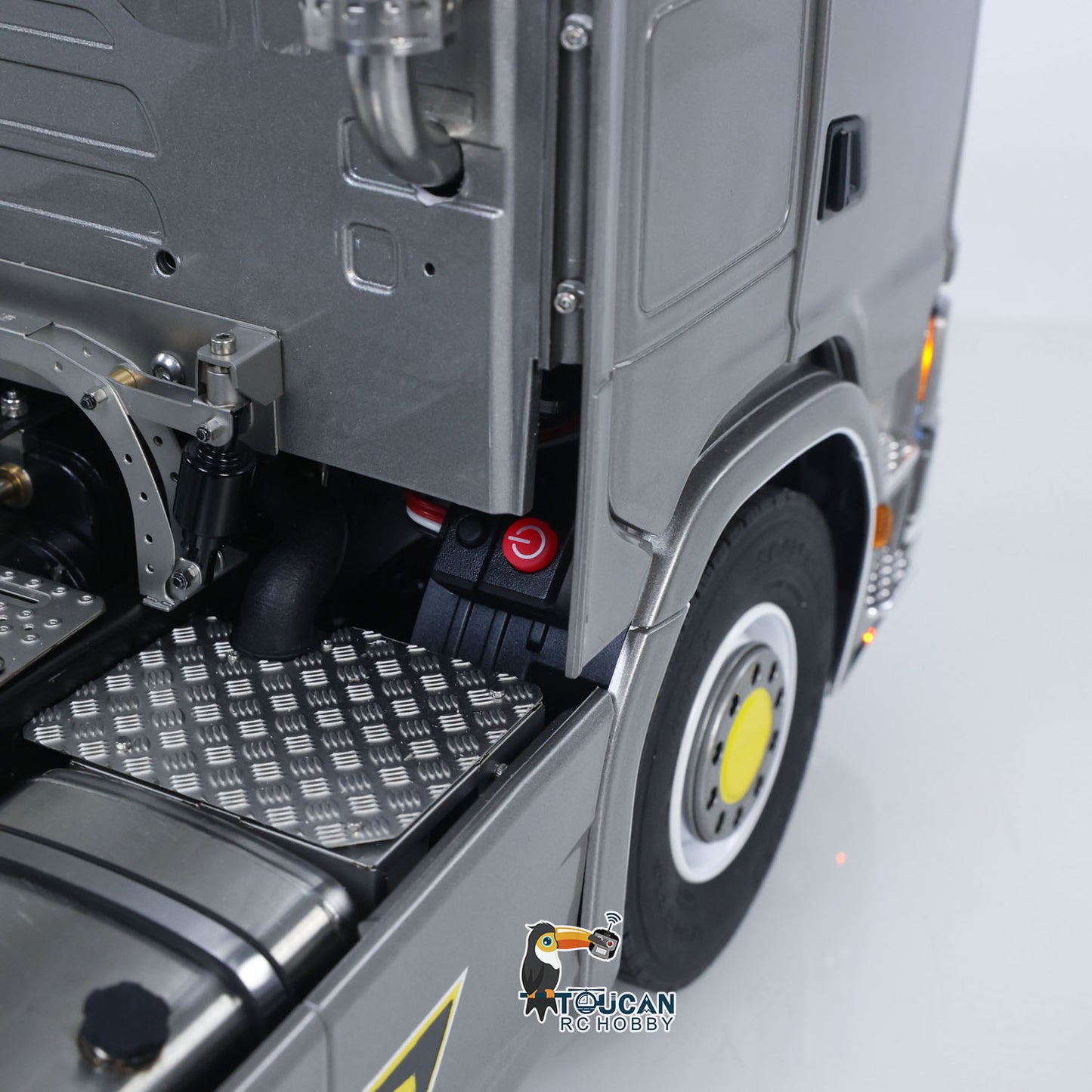 TOUCAN 1/14 RC Tractor Truck 770S RTR 3Speed Lorry 6X6 Metal Chassis Axle Locks Smoke Sound Light Chassis Suspension ST8 Battery